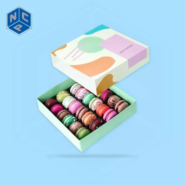 Custom macaron box